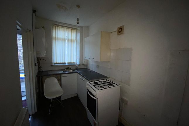 56, Wingfield Street, BRADFORD photo 2