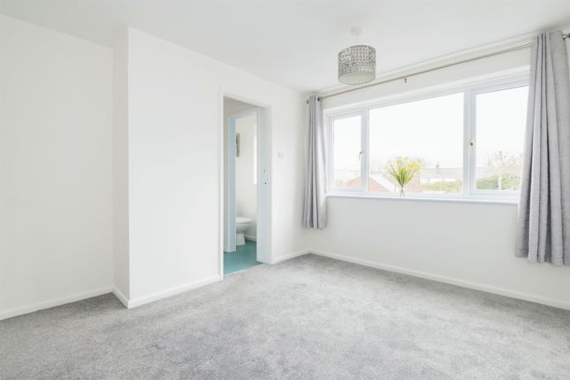 Flat for sale in Mill Lane, Romsey