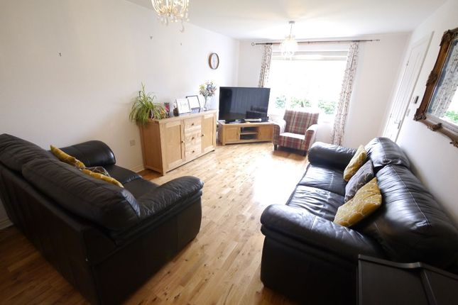 79 Miller Close, Newcastle upon Tyne photo 3