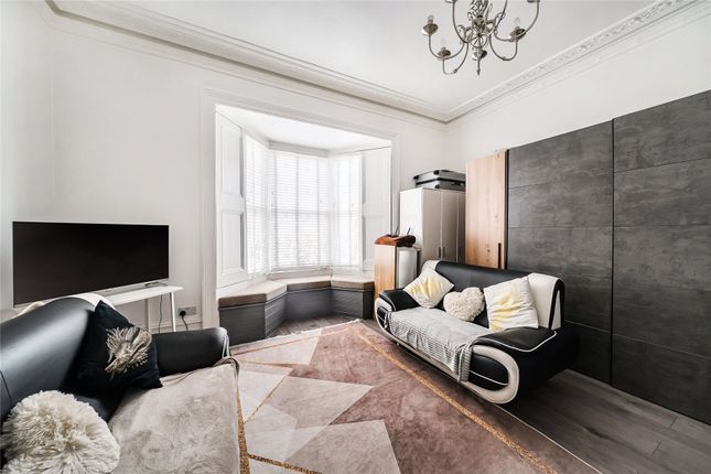 2e, Cadogan Road, Surbiton photo 2