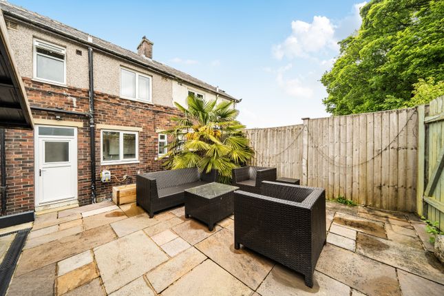 10, LONG BOTTOM AVENUE, SOWERBY BRIDGE photo 4