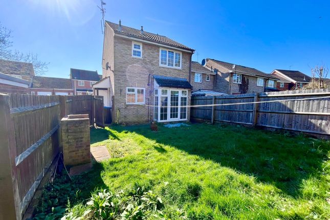 1-bed house on 40 Eliot Close, Newport Pagnell, £205,000