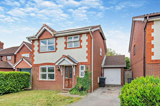 Thumbnail Detached house for sale in Elwood, Harlow