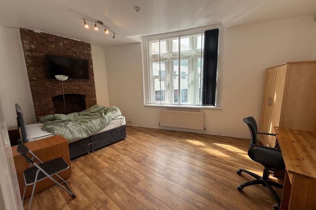 Room To Rent
