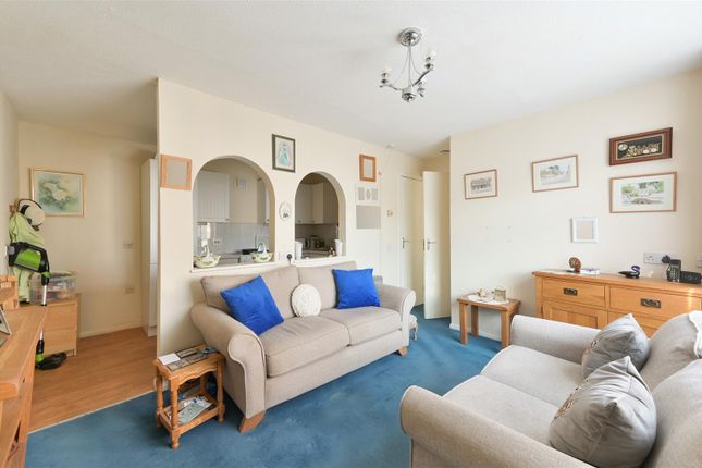Flat for sale in Prospect Place, Epsom