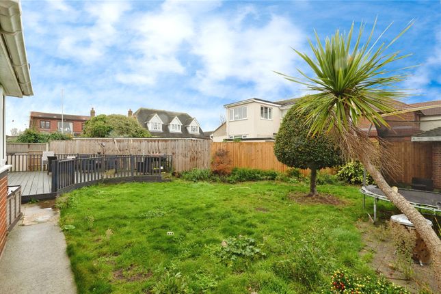 20b,, Beverley Avenue, Essex photo 4