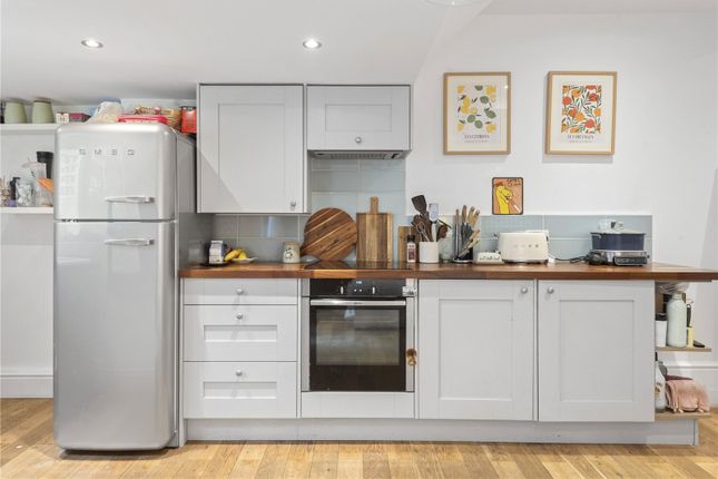 Flat 1, 35, Oberstein Road, London photo 2