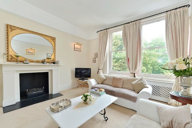 Thumbnail Flat to rent in Redcliffe Square, Chelsea