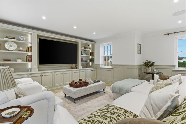 Oaklands, Saffron Walden photo 4