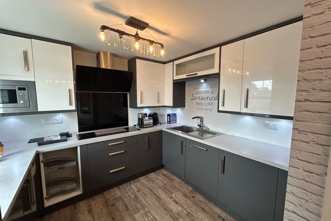 41, Montrose Grove, Sleaford photo 5