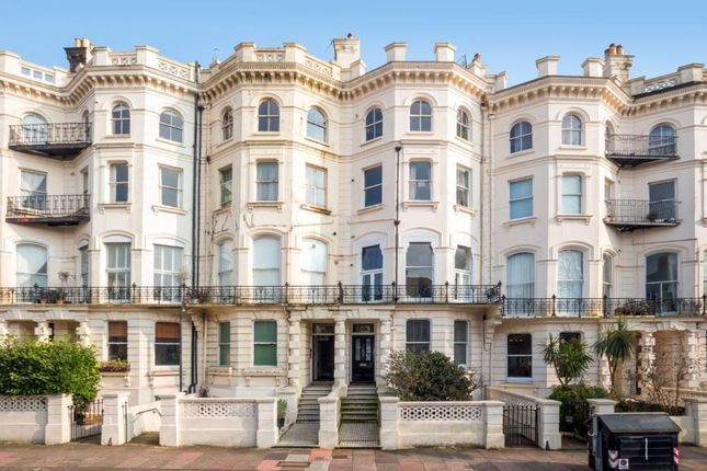Flat to rent in Denmark Terrace, Brighton
