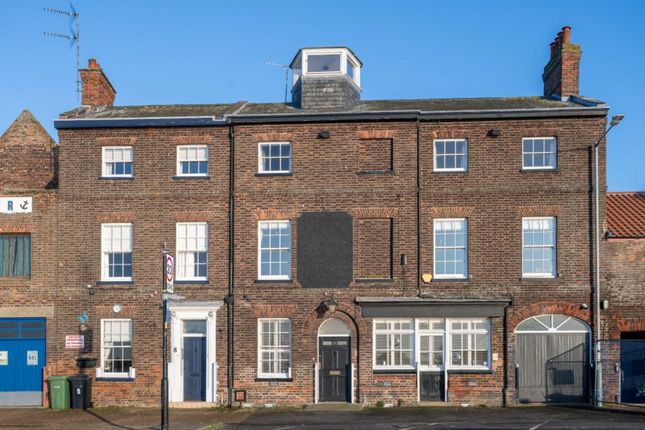 3-bed house on 10, South Quay, Norfolk, £500,000