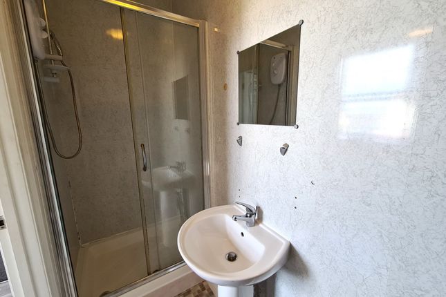 3, Empire Court, Rugby photo 5