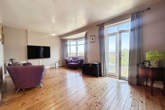 12, Guildhill Road, Bournemouth photo 3