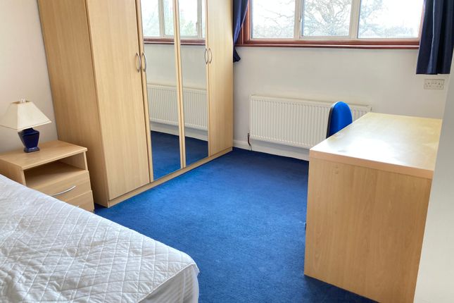 Shared accommodation to rent in Very Near Brunswick Road Area, Ealing Broadway North