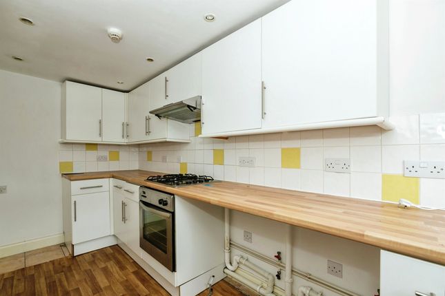 Flat for sale in Havelock Road, Hastings