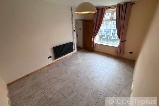 Tenby House, 19, Williams Street, Rhondda Cynon Taff photo 4