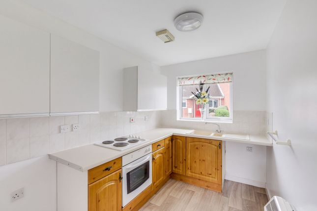 7 Cooke Close, Nottingham photo 4