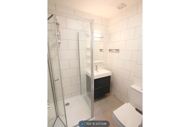 Lowther Road, Edgware photo 5
