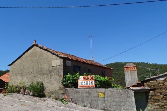 Detached house for sale in Alvares, Góis, Coimbra, Central Portugal