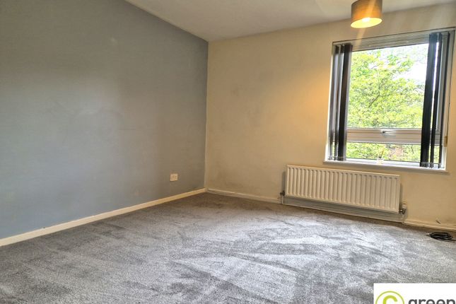 Thumbnail Flat to rent in Bowlas Avenue, Sutton Coldfield