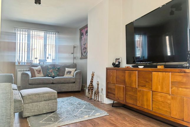 79, Westfield Grove, YEOVIL photo 2
