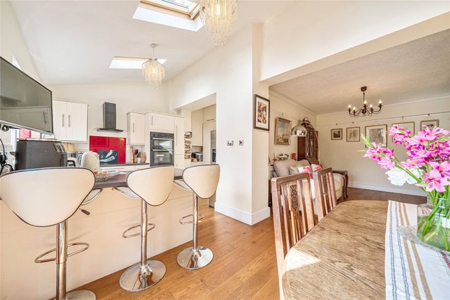 82, Hawes Lane, West Wickham photo 4