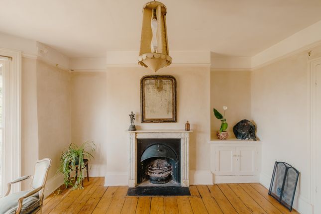39 St. Marys Terrace, Hastings photo 4