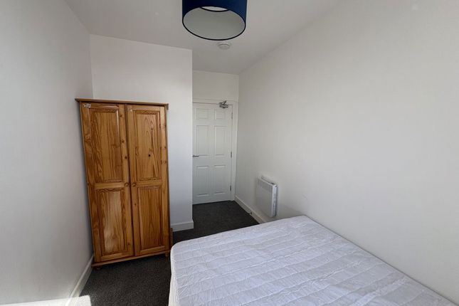 Flat Garland Place, Dundee, Dundee photo 2