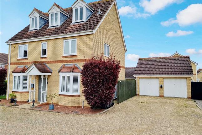 Thumbnail Detached house for sale in Covel Road, Sleaford