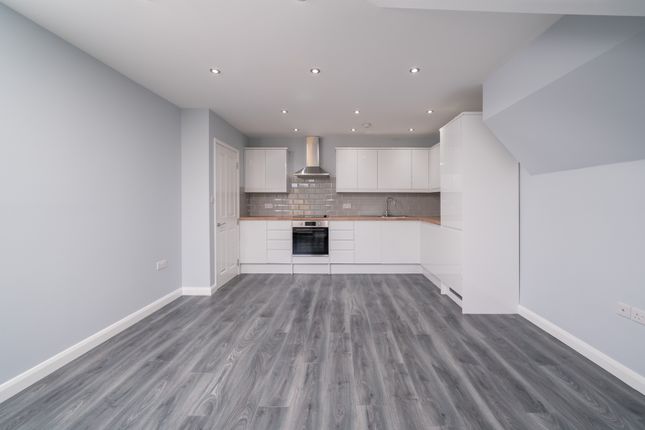 Pathfield Road, London photo 2