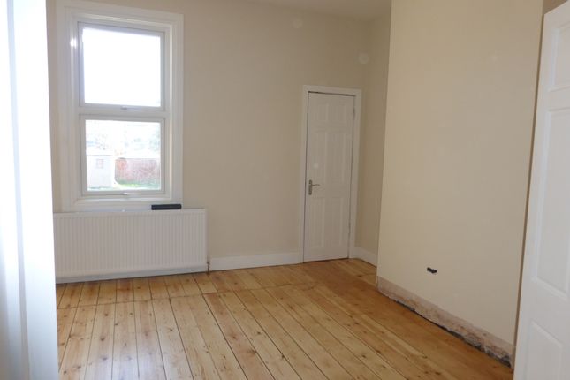 Terraced house to rent in Elibank, Eltham