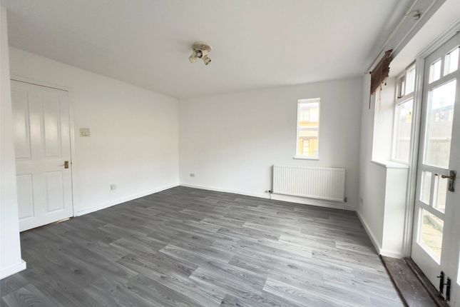 3, Burleigh Walk, London photo 3