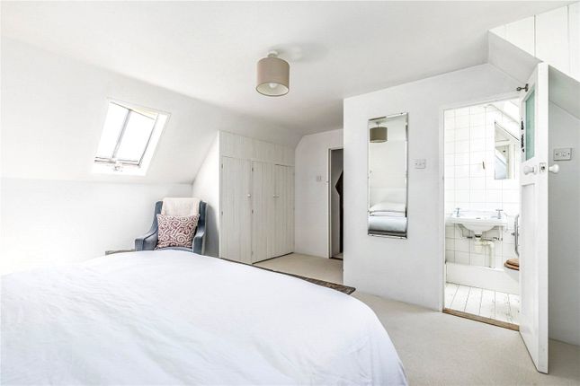 Bedroom To En-Suite