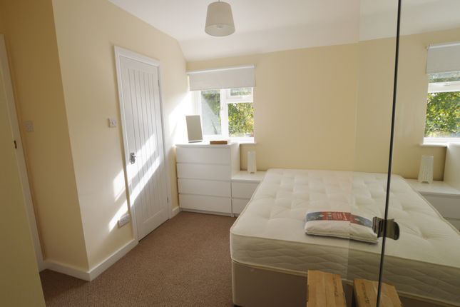 Thumbnail Room to rent in Maude Crescent, North Watford