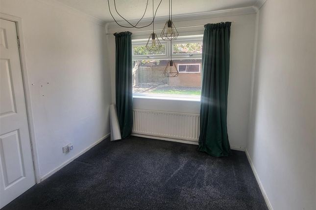 102, Whiteleas Way, South Shields photo 4