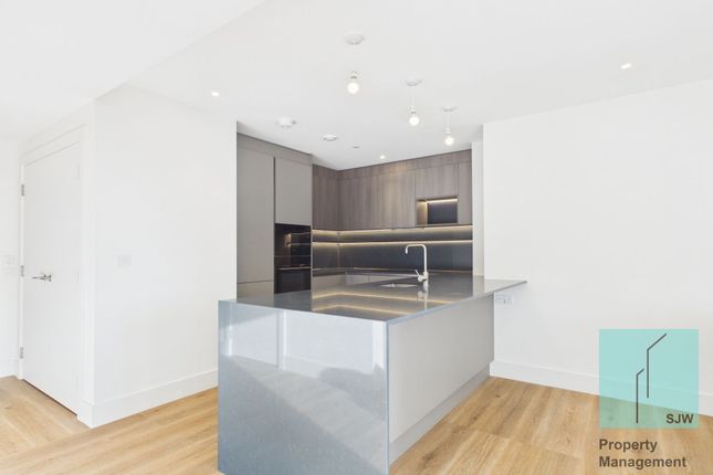 Flat 408, Botanical Apts, London photo 2