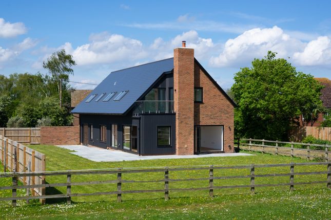 Thumbnail Detached house for sale in The Street, Preston, Canterbury