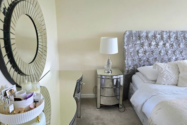 28 Trem Gwlad Yr Haf, Bridgend photo 4