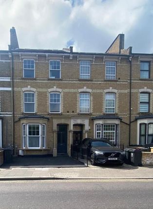 18, Brooke Road, London photo 2