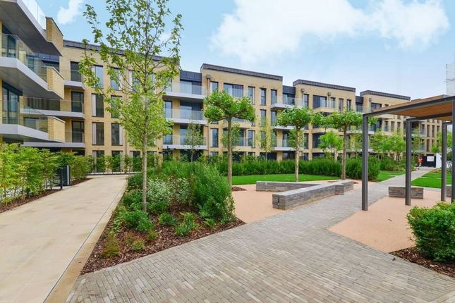 51, Ingrebourne Apartments, 5, Central Avenue, London photo 4