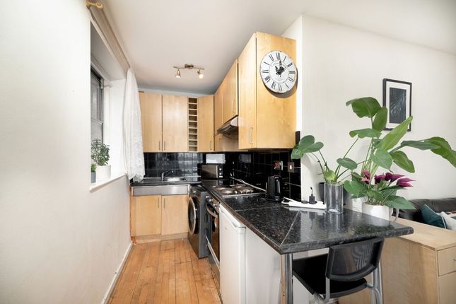 Second Floor 56, Sherborne Court, London photo 3
