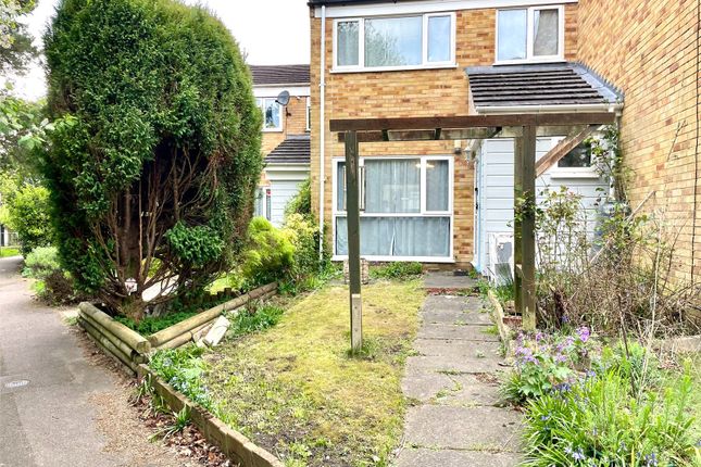 Thumbnail Terraced house for sale in Pinewood Park, Farnborough, Hampshire