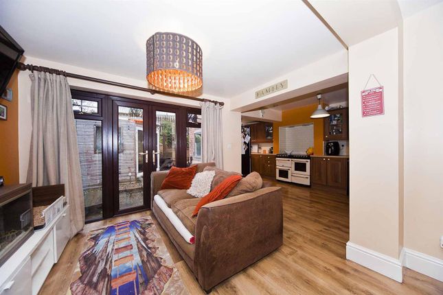 23, Barsloan Grove, Peterlee photo 2