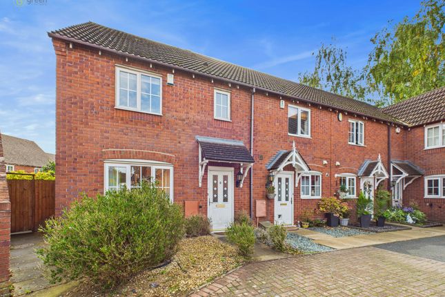 Cam03830G0-Pr0222-Still021