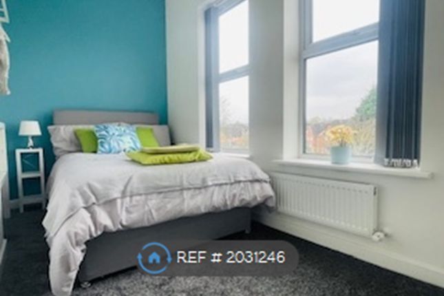 Flat to rent in Old Basford, Nottingham