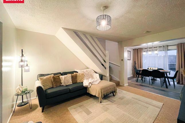 11, Craig Ysguthan., Caerphilly photo 3