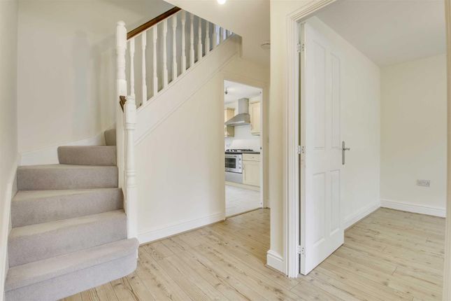 88, Harlow Crescent, Milton Keynes photo 5