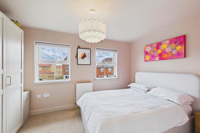 7, Drewery Crescent, Beverley photo 3