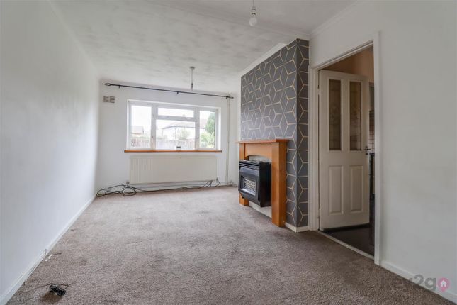 79, Ash Crescent, Sheffield photo 3